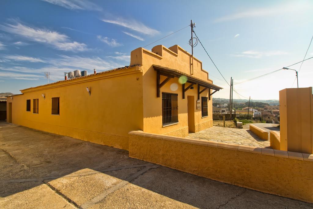 منزل الضيف La Almunia de San Juan  في Casa Codeta المظهر الخارجي الصورة